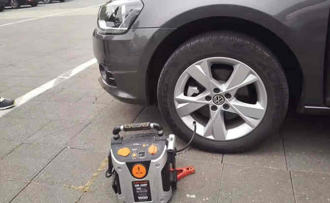 固始汽车搭电案例